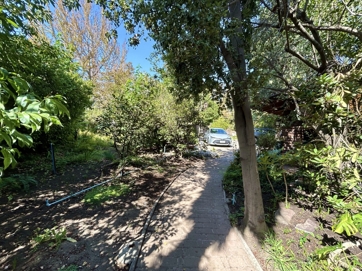 Venta Casa NO 3D en suite 2B 8E 1B Metro Pr&iacute;ncipe de Gales - Country Club - La Reina