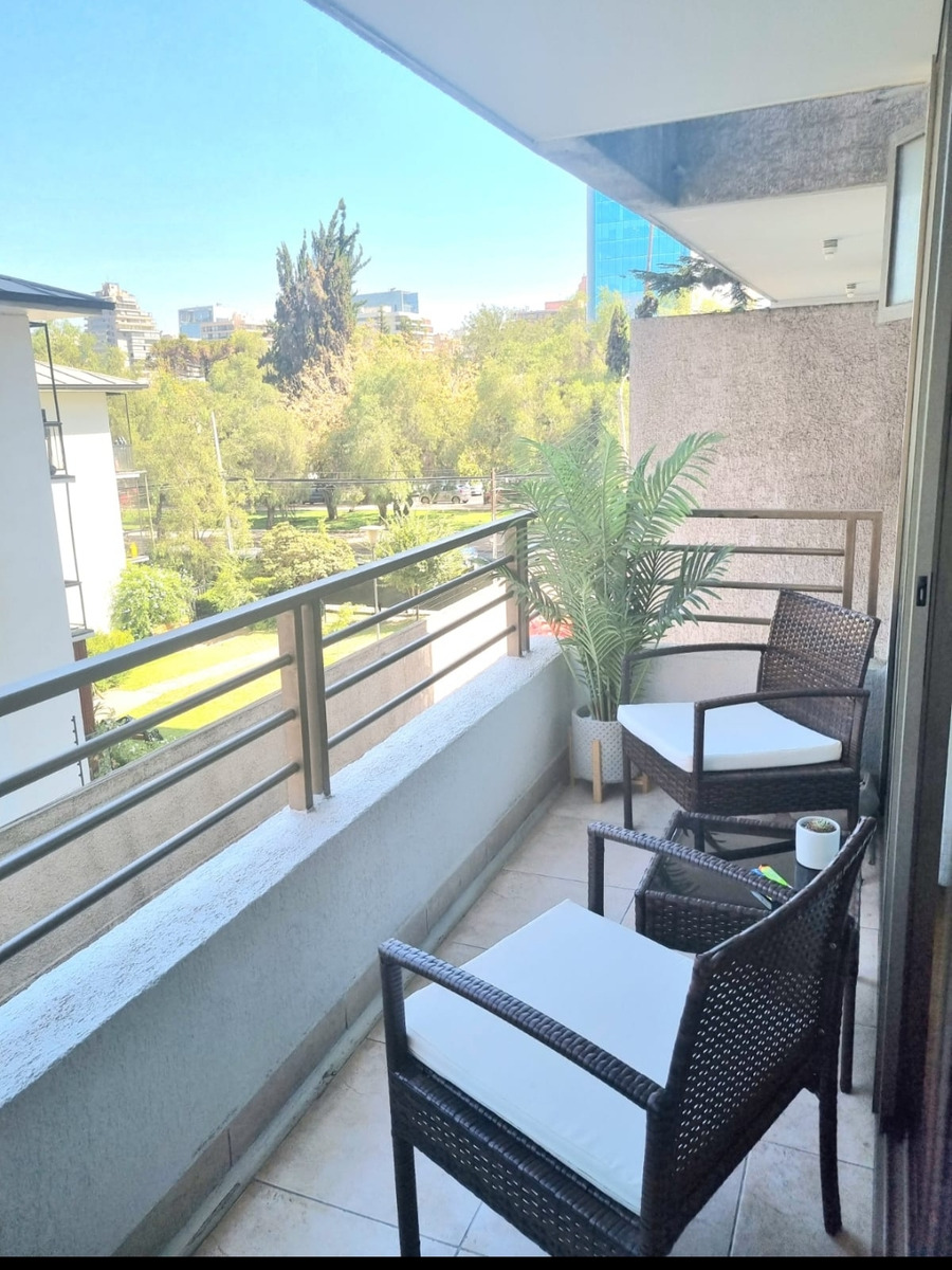 Arriendo Departamento 2D 2B 1E 1B Barrio El Golf - Las Condes