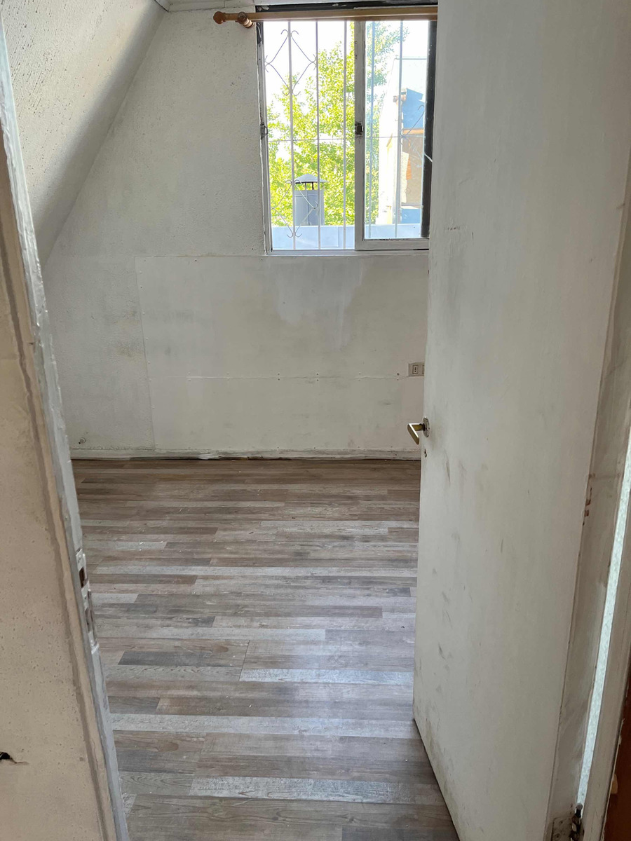 Arriendo Casa 5D Carlos Ossand&oacute;n - La Reina