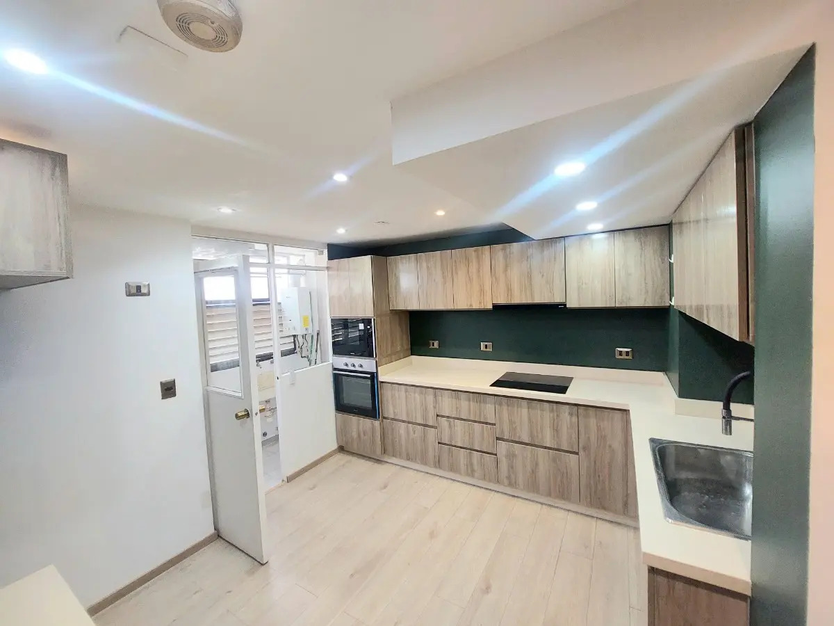 Arriendo Departamento SO 2D en suite 2B 1E Las Lilas - Providencia