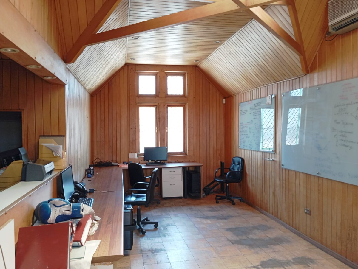 Arriendo Oficina NO 8B 4E 2B Plaza Italia - Providencia