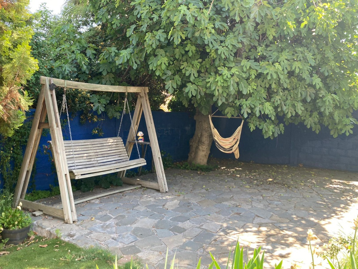 Venta Casa SO 4D en suite Walk-in cl&oacute;set 3B 3E 1B Carlos Ossand&oacute;n - La Reina