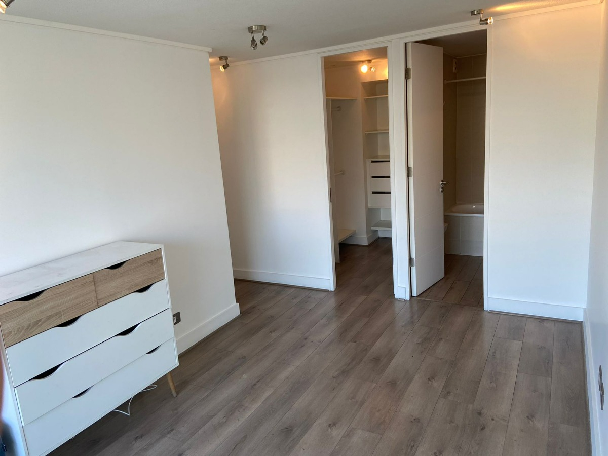 Arriendo Departamento 2D Estoril - Las Condes