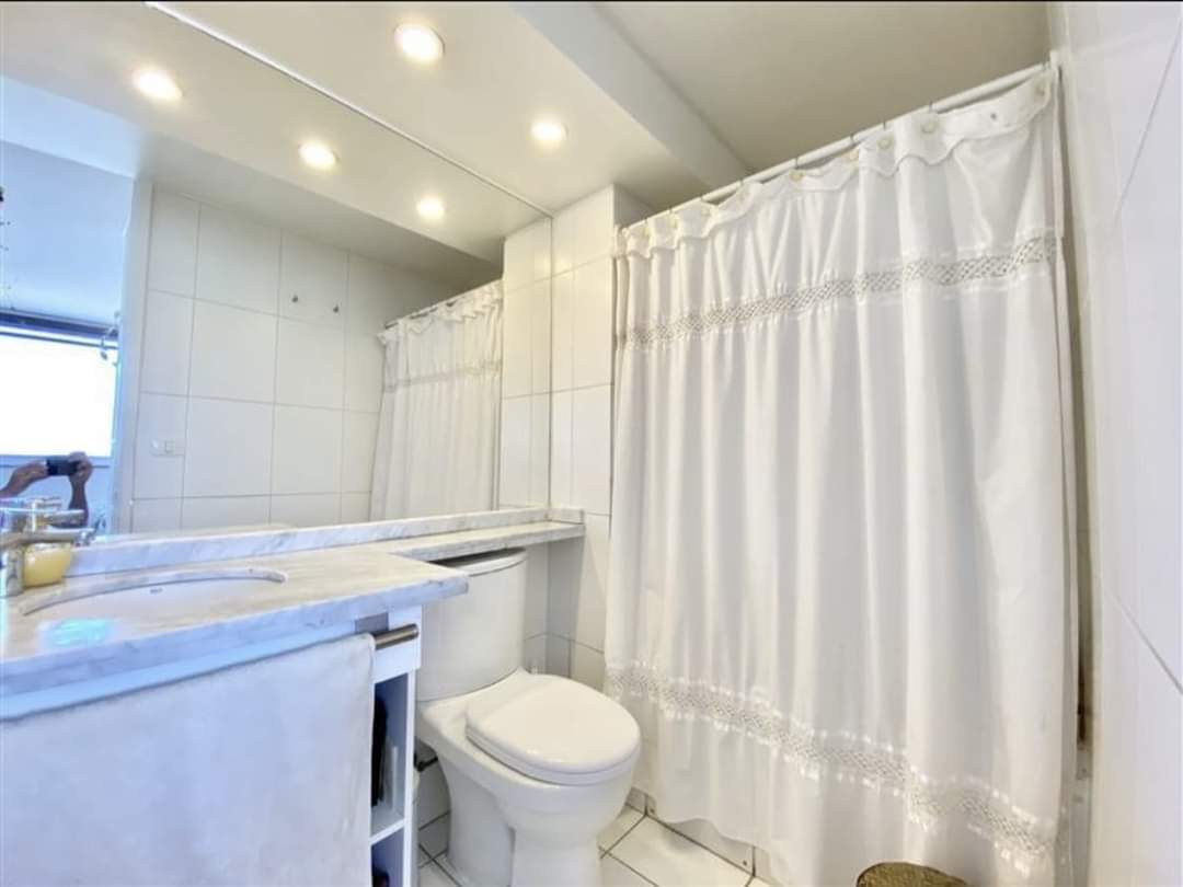 Arriendo Departamento 2D Alto Las Condes - Las Condes
