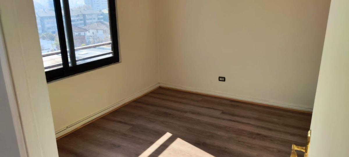 Arriendo Departamento NO 2D en suite Walk-in cl&oacute;set 2B 1E 1B Manuel Montt - Providencia