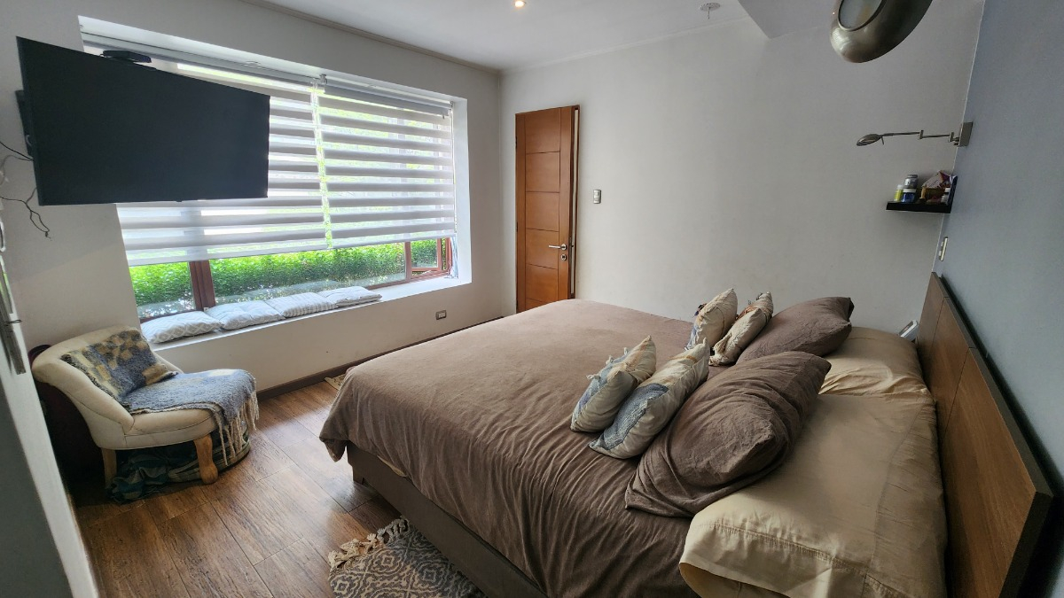 Arriendo Casa SO 4D en suite Walk-in cl&oacute;set 3B 2E 1B La Llaver&iacute;a - Vitacura