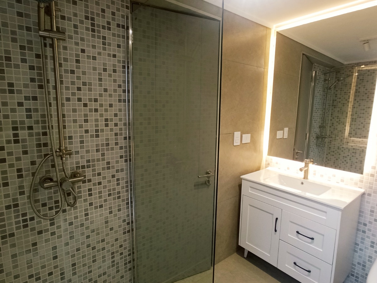 Venta Casa NP 3D en suite Walk-in cl&oacute;set 3B 2E 1B Rotonda Atenas - Las Condes
