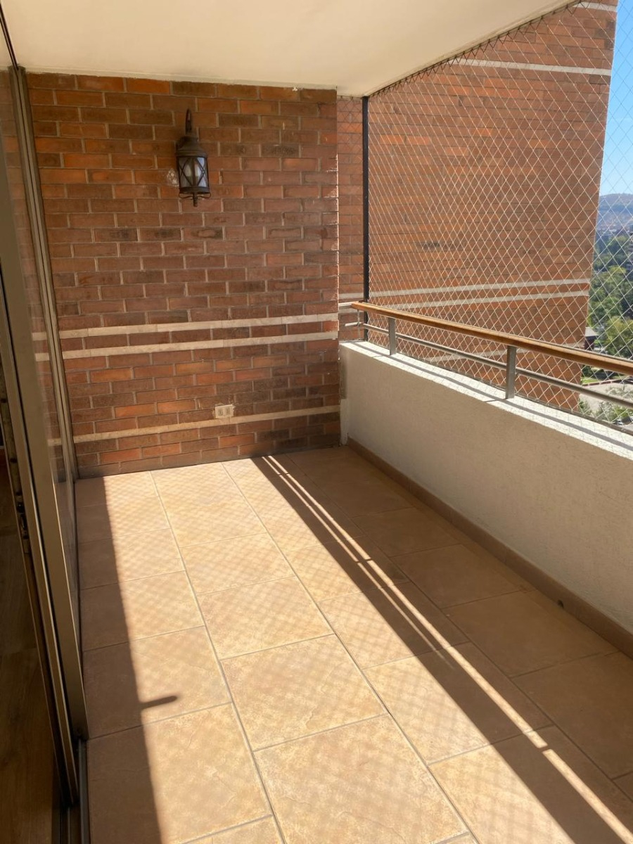 Arriendo Departamento 4D en suite 3B 2E 1B Metro Escuela Militar - Las Condes