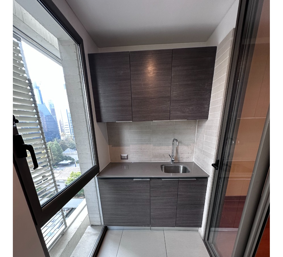 Venta Departamento SP 4D en suite Walk-in cl&oacute;set 3B 1E 1B Barrio El Golf - Las Condes