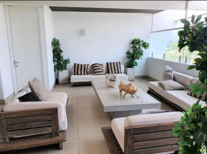 Venta Departamento 1D 1B 1E Alto Las Condes - Las Condes