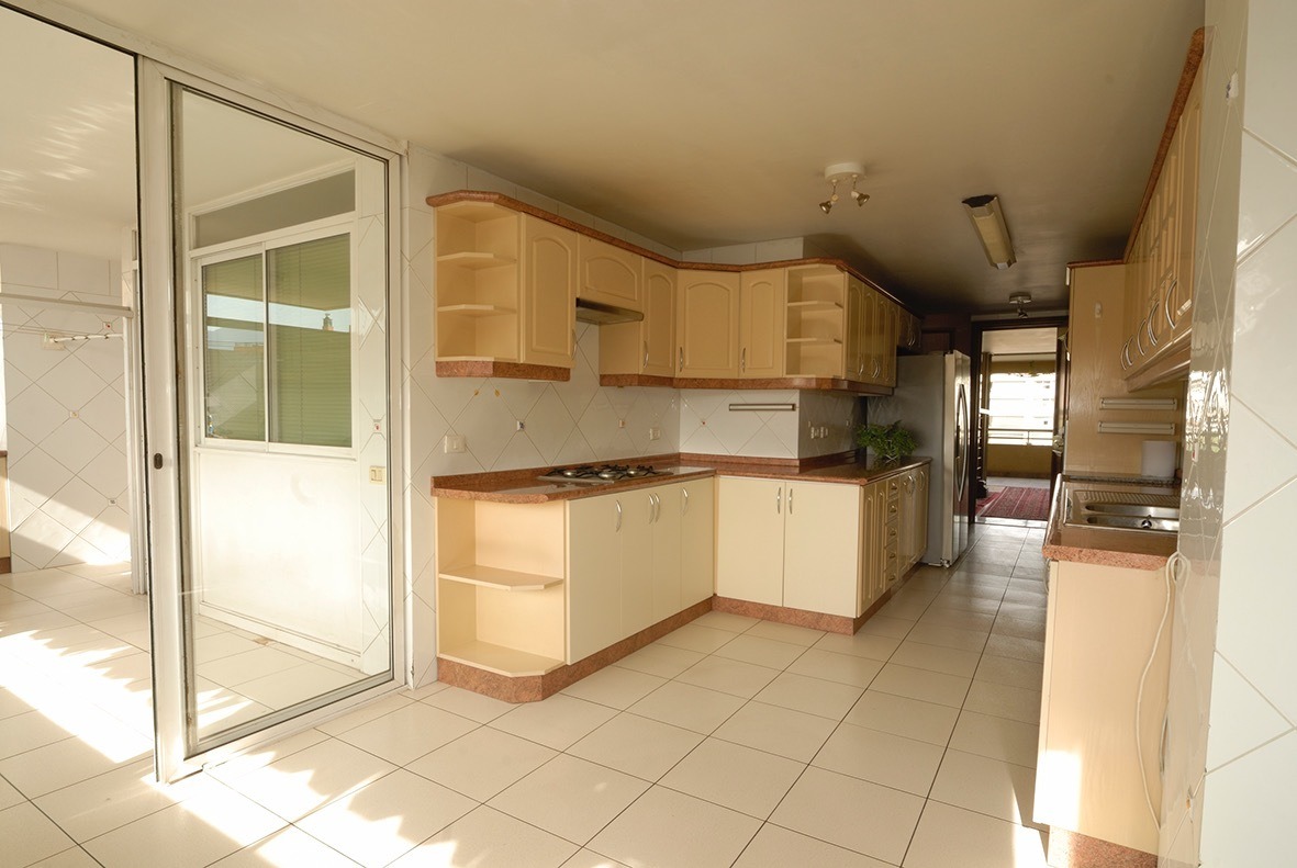 Venta Departamento SO 4D en suite Walk-in cl&oacute;set 4B 2E 1B Metro Manquehue - Apumanque - Las Condes