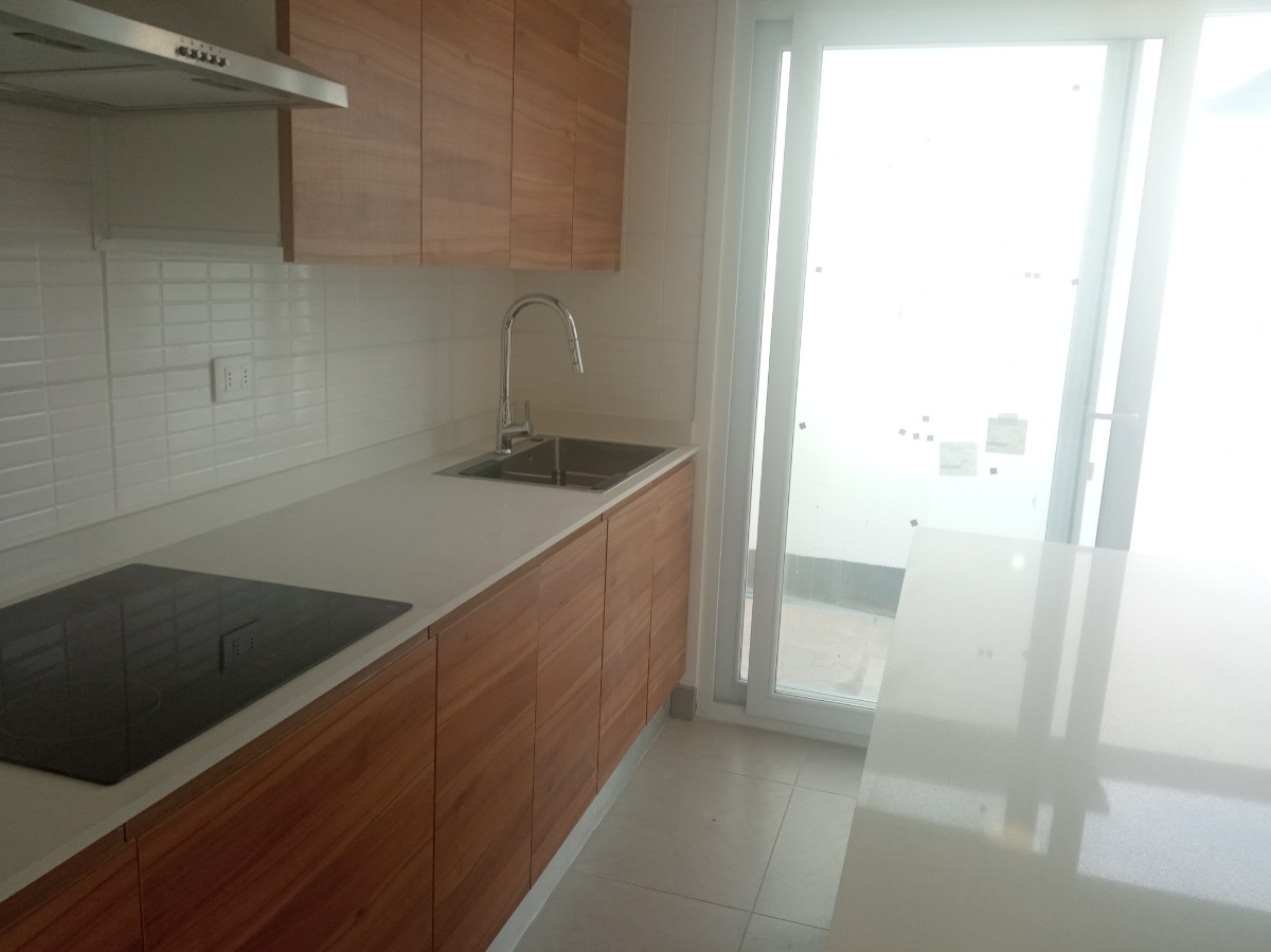Venta Casa NP 3D en suite Walk-in cl&oacute;set 3B 2E Rotonda Atenas - Las Condes