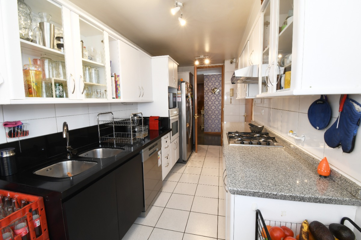 Arriendo Departamento SO 4D en suite Walk-in cl&oacute;set 4B 2E 1B Vaticano - Las Condes