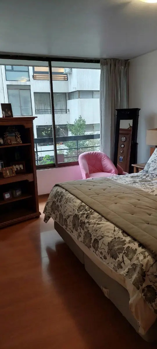 Venta Departamento SP 4D en suite 3B 2E 1B Barrio El Golf - Las Condes