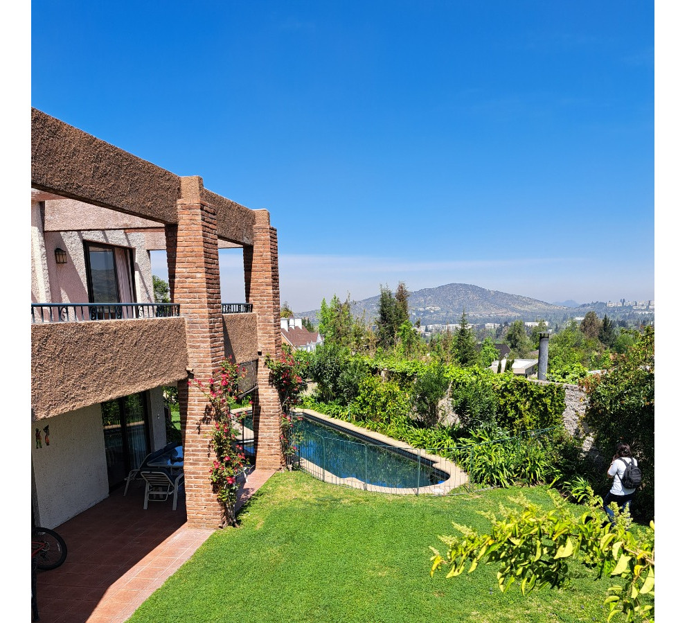 Venta Casa NO 4D en suite 4B 3E 1B El Huinganal - Lo Barnechea