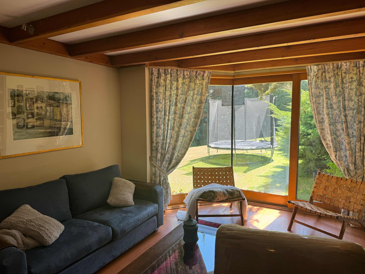 Venta Casa 5D 4B 7E El Huinganal - Lo Barnechea