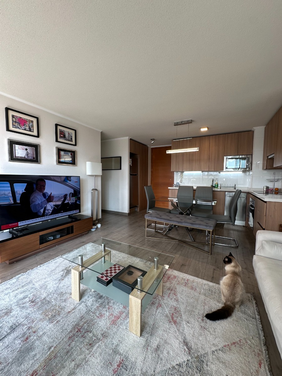 Arriendo Departamento 2D en suite Walk-in cl&oacute;set 2B 1E 1B Los Dominicos - Las Condes