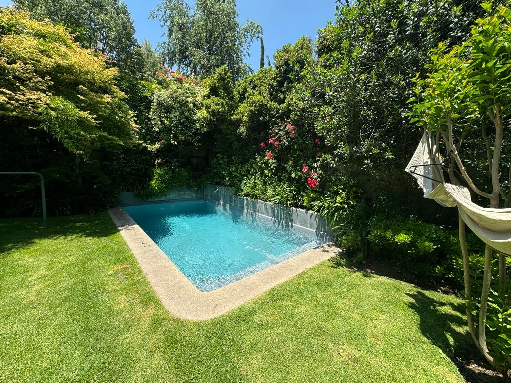 Venta Casa NO 4D en suite Walk-in cl&oacute;set 4B 2E 1B Los Trapenses - Lo Barnechea