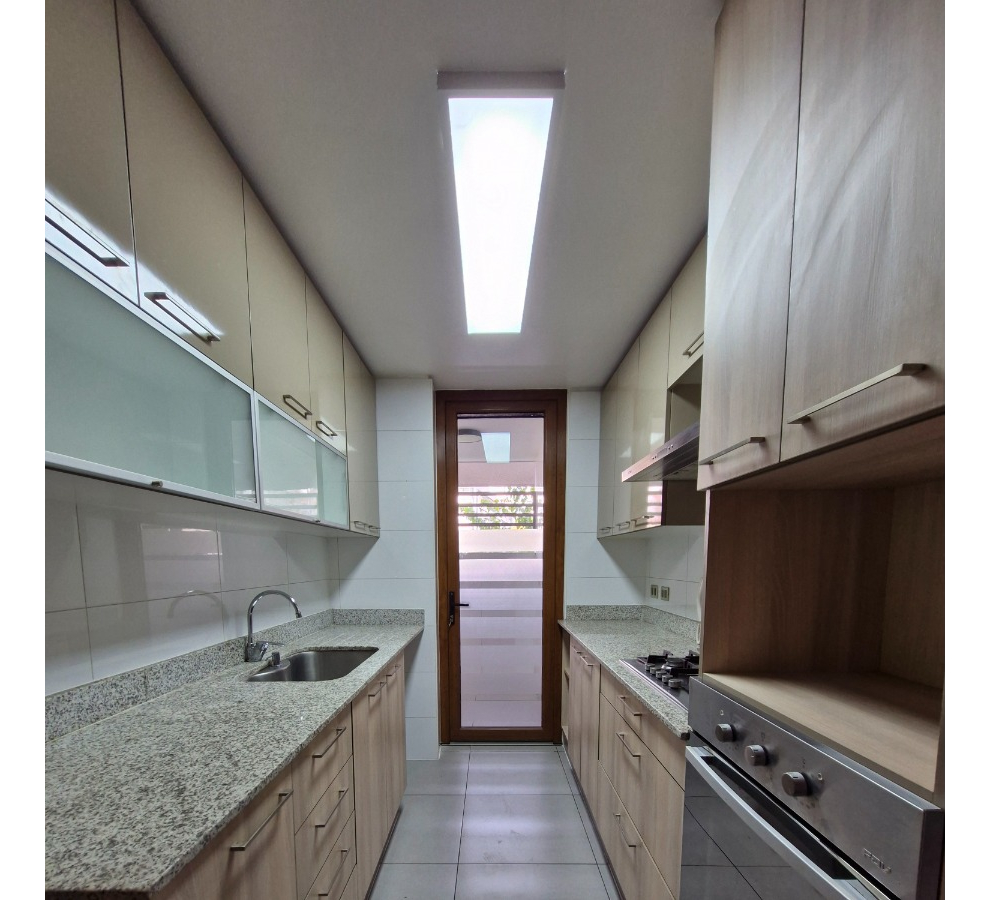 Venta Departamento S 2D en suite Walk-in cl&oacute;set 2B 2E 1B P&iacute;o XI - Vitacura