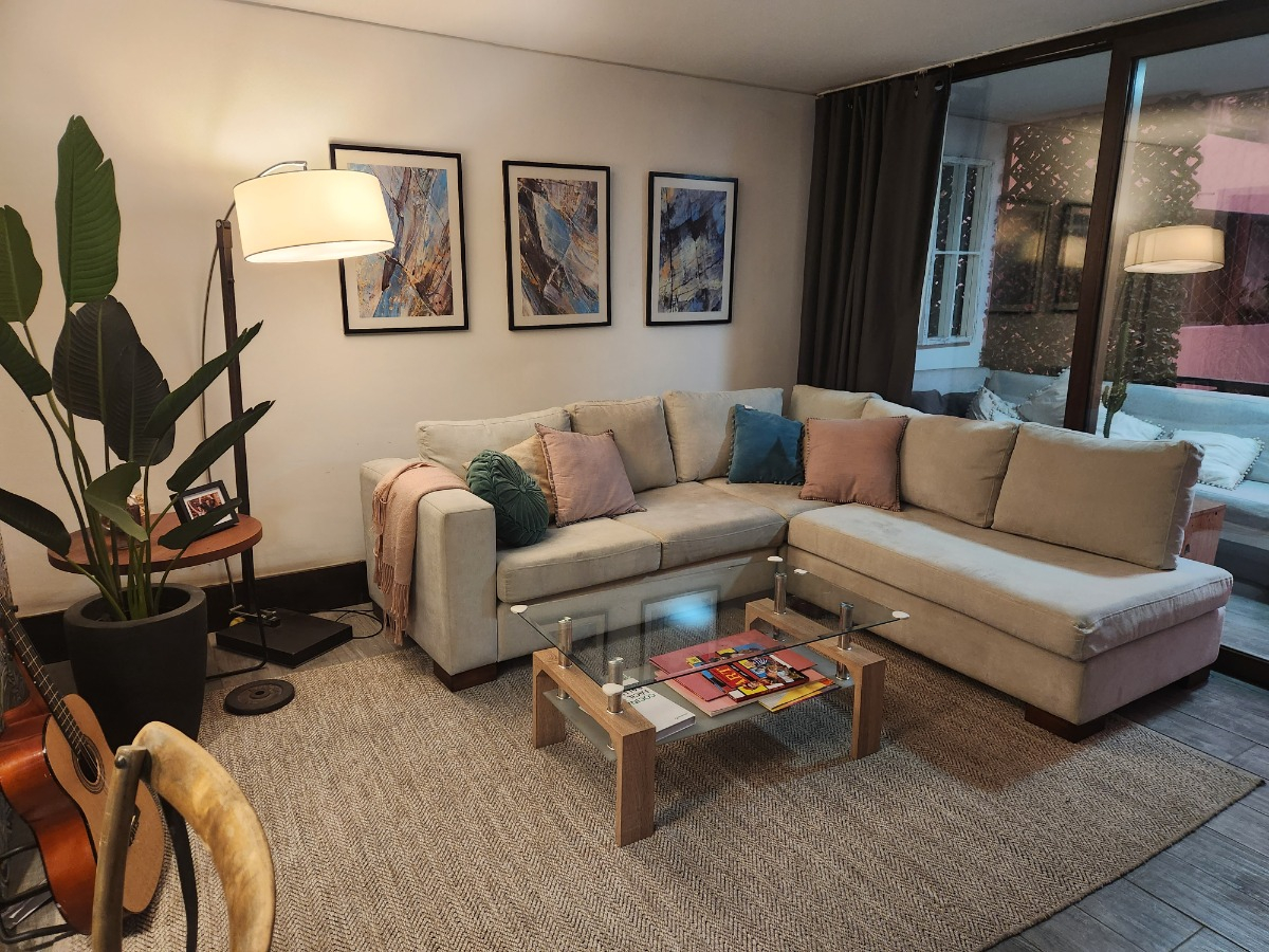 Venta Departamento O 3D en suite 2B 1E 1B Metro Tobalaba - Mall Costanera - Providencia