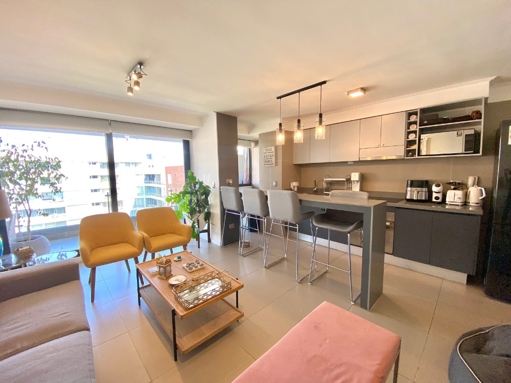 Arriendo Departamento SO 2D 2B 1E 1B Metro Hernando de Magallanes - Las Condes