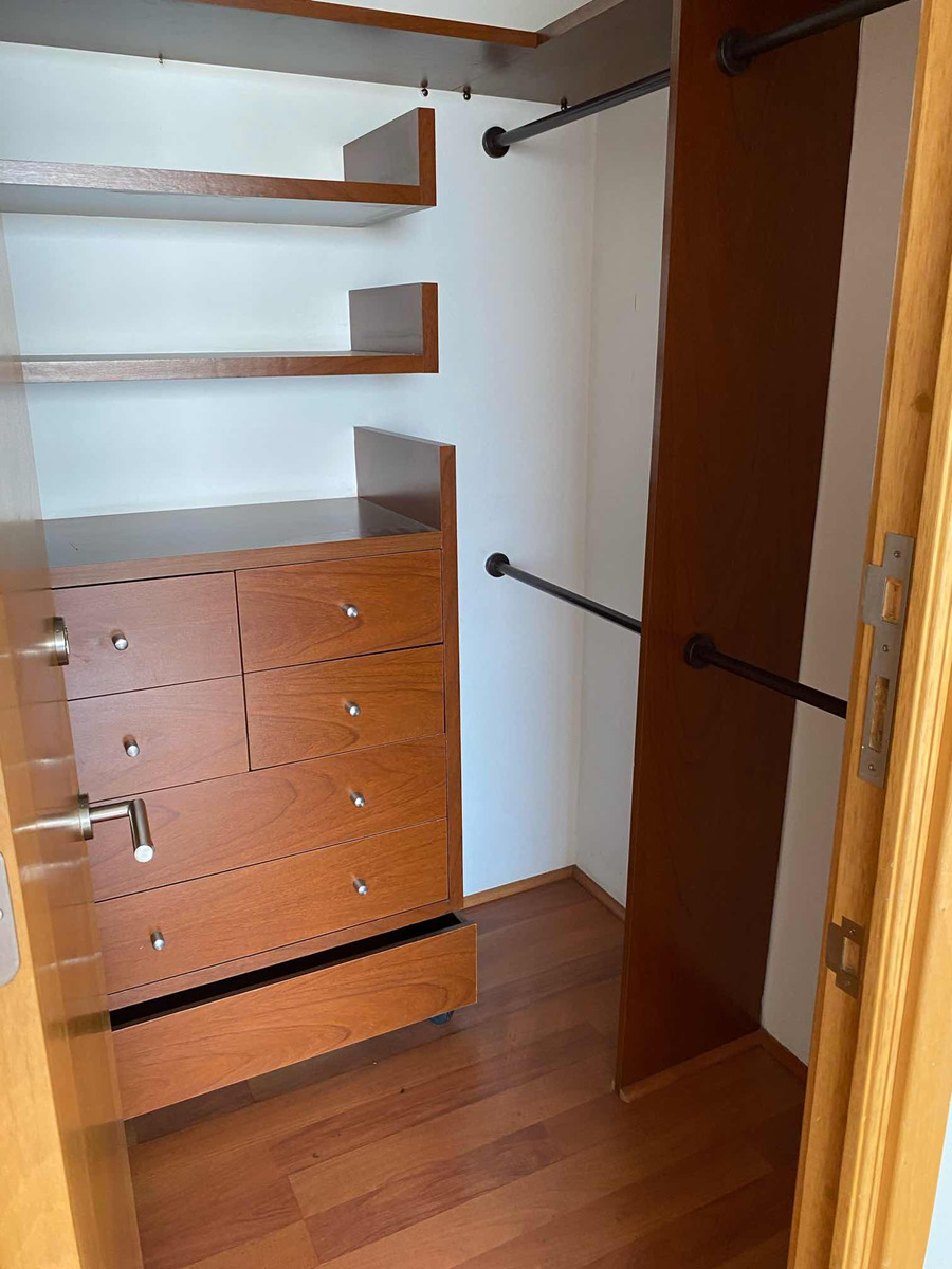 Arriendo Departamento 4D 3B 1E 1B Metro Escuela Militar - Las Condes