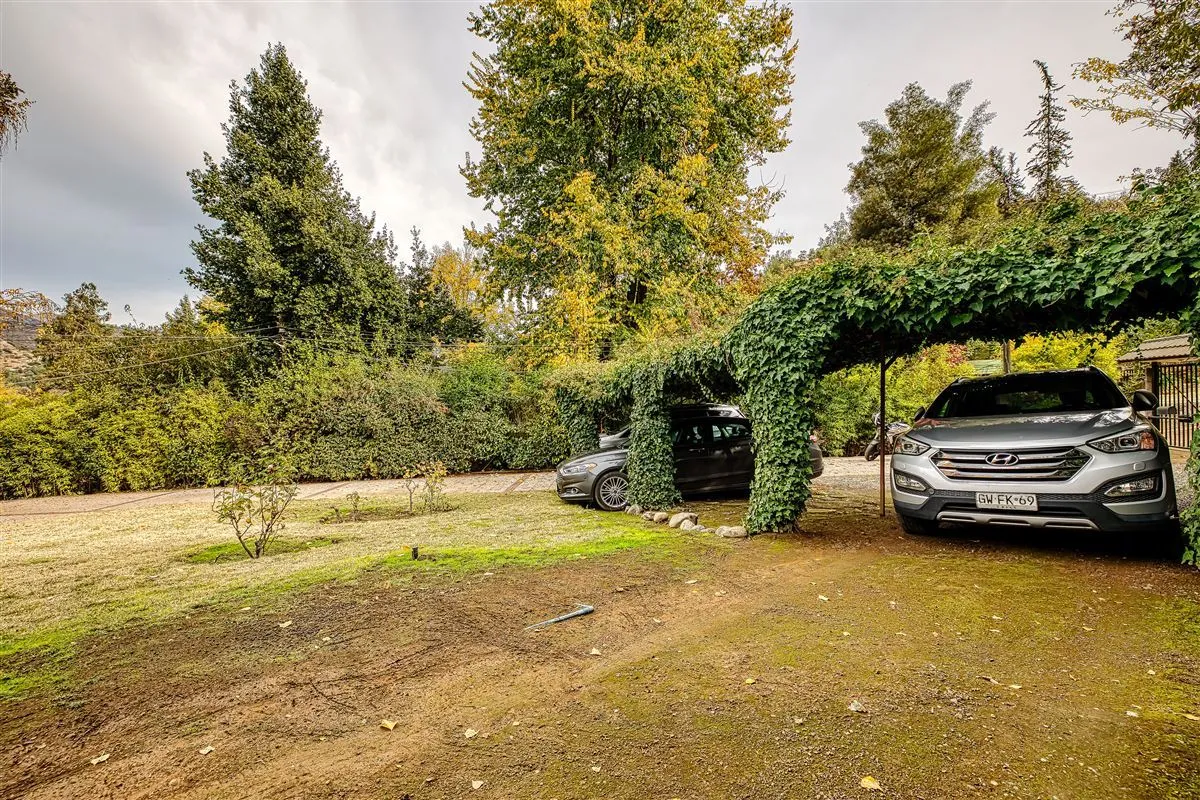 Venta Casa de madera 5D 4B El Array&aacute;n - Lo Barnechea