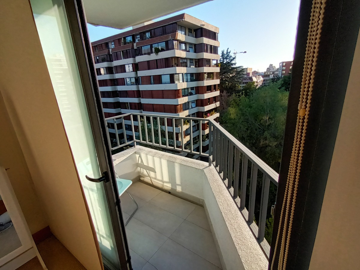 Venta Departamento SP 2D en suite 2B 1E 1B Las Lilas - Providencia