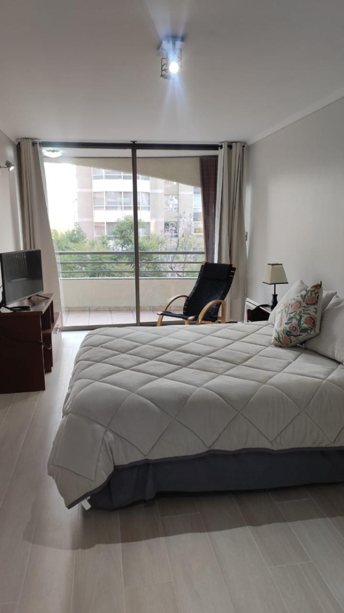 Arriendo Departamento NP 2D en suite Walk-in cl&oacute;set 2B 1E 1B Barrio El Golf - Las Condes