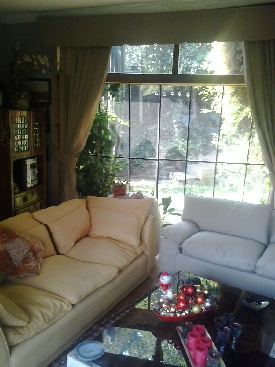 Venta Casa P 6D 4B 4E 1B El Array&aacute;n - Lo Barnechea