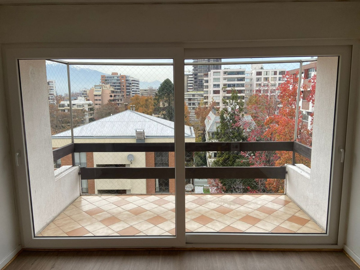 Arriendo Departamento SO 2D en suite 2B 1E Metro Tobalaba - Mall Costanera - Providencia