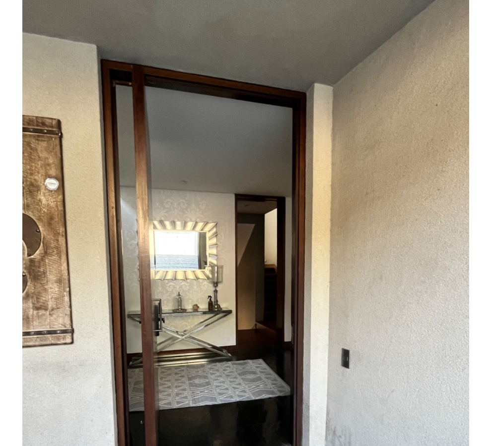 Venta Casa 5D en suite Walk-in cl&oacute;set 5B 3E La Dehesa - Lo Barnechea