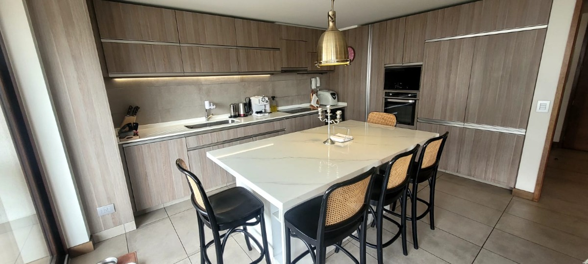 Arriendo Departamento N 3D en suite Walk-in cl&oacute;set 3B 2E 2B Parque Arauco - Las Condes