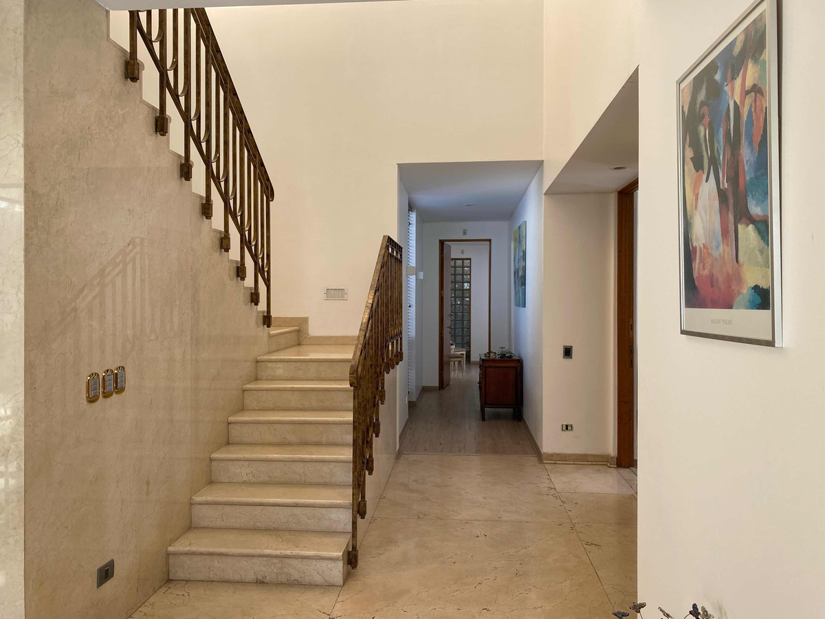 Arriendo Casa 7D 8B 5E 1B Los Dominicos - Las Condes