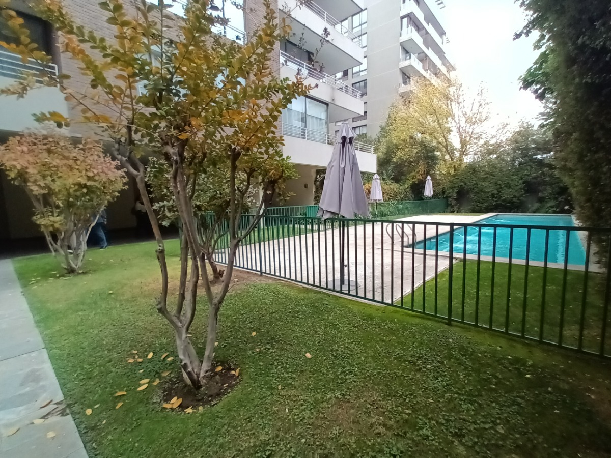 Arriendo Departamento NP 3D en suite Walk-in cl&oacute;set 2B 2E 1B Borde R&iacute;o - Casa Piedra - Vitacura