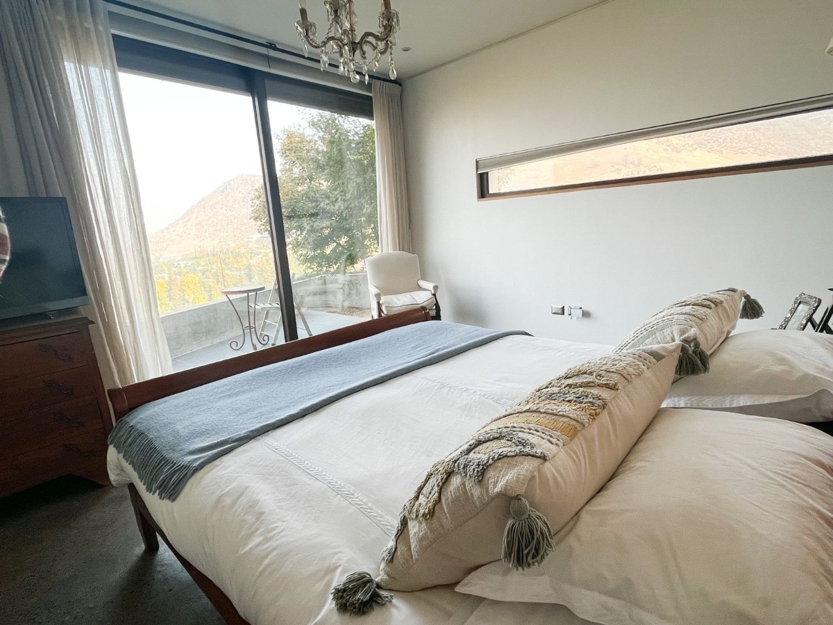 Venta Casa 6D en suite Walk-in cl&oacute;set 5B 3E 2B Los Trapenses - Lo Barnechea