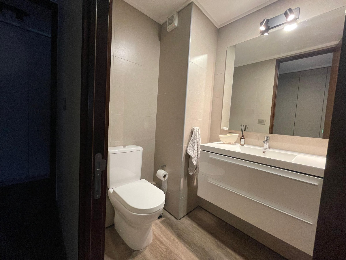 Arriendo Departamento NO 3D en suite Walk-in cl&oacute;set 3B 1E Estadio Croata - Vitacura