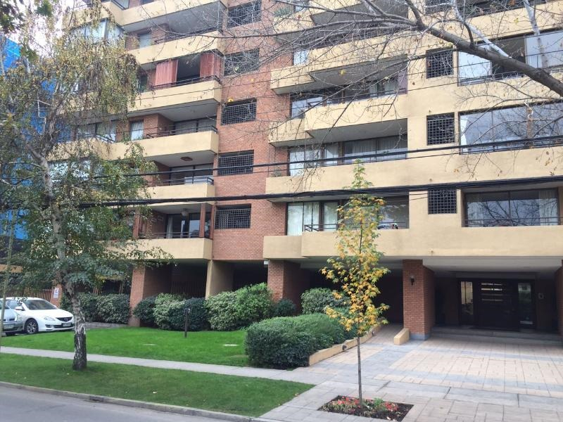 Venta Departamento SO 3D en suite Walk-in cl&oacute;set 2B 1E 1B Metro Manquehue - Apumanque - Las Condes