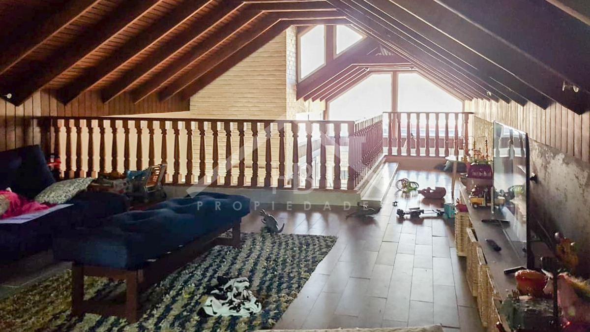 Venta Casa NO 5D en suite Walk-in cl&oacute;set 3B 2E 1B Juan XXIII - Vitacura