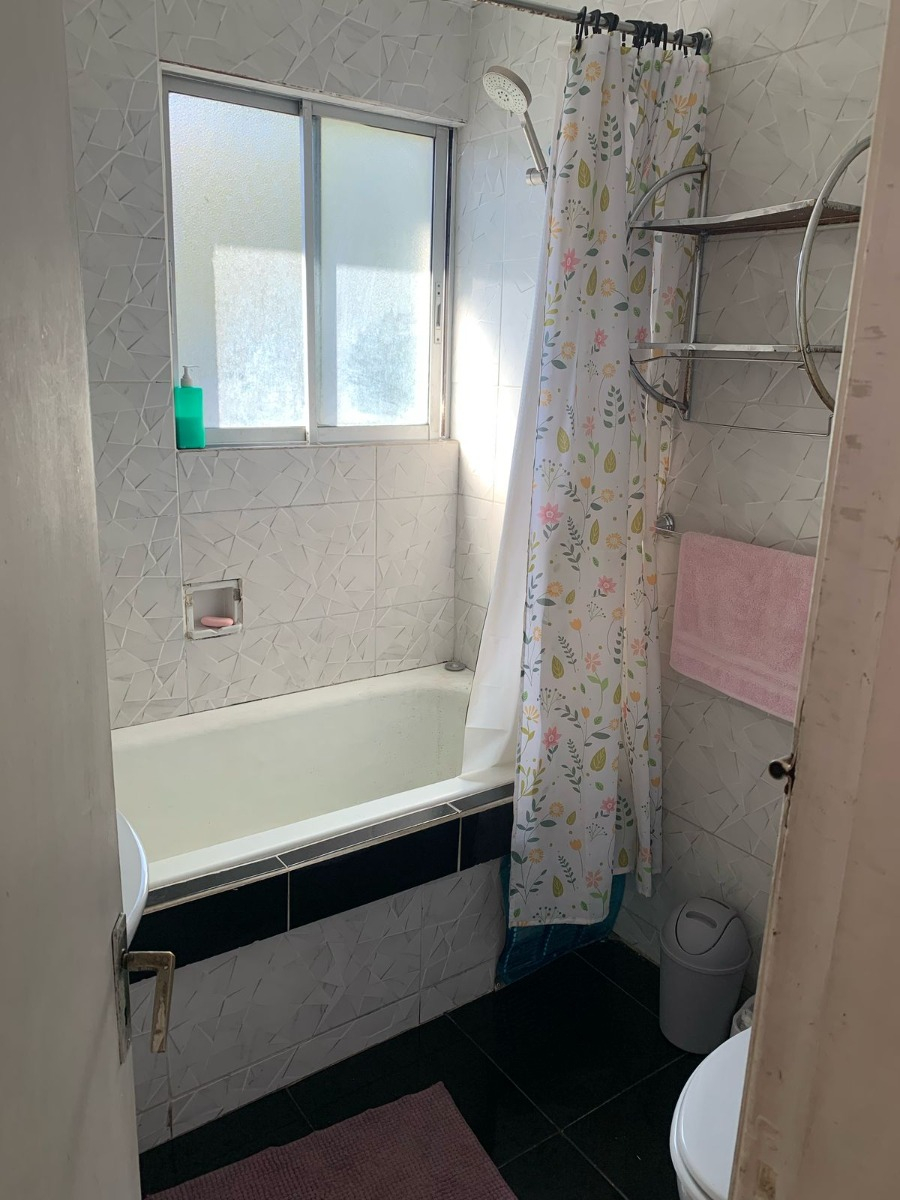 Venta Casa 4D 3B 1E  - Las Condes