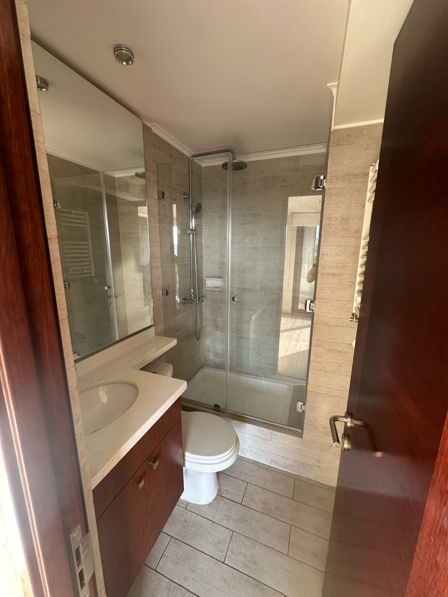 Arriendo Departamento N 2D en suite 2B 2E 1B Alto Las Condes - Las Condes