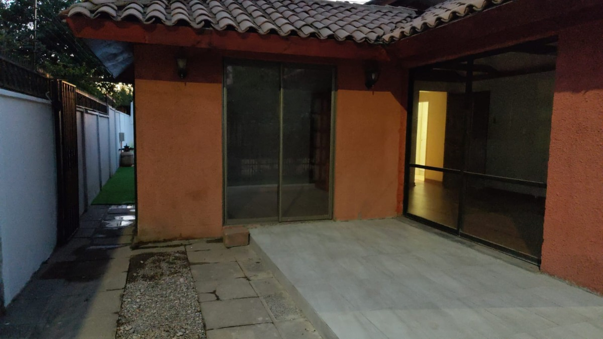 Venta Casa 3D en suite Walk-in cl&oacute;set 2B 2E Los Dominicos - Las Condes