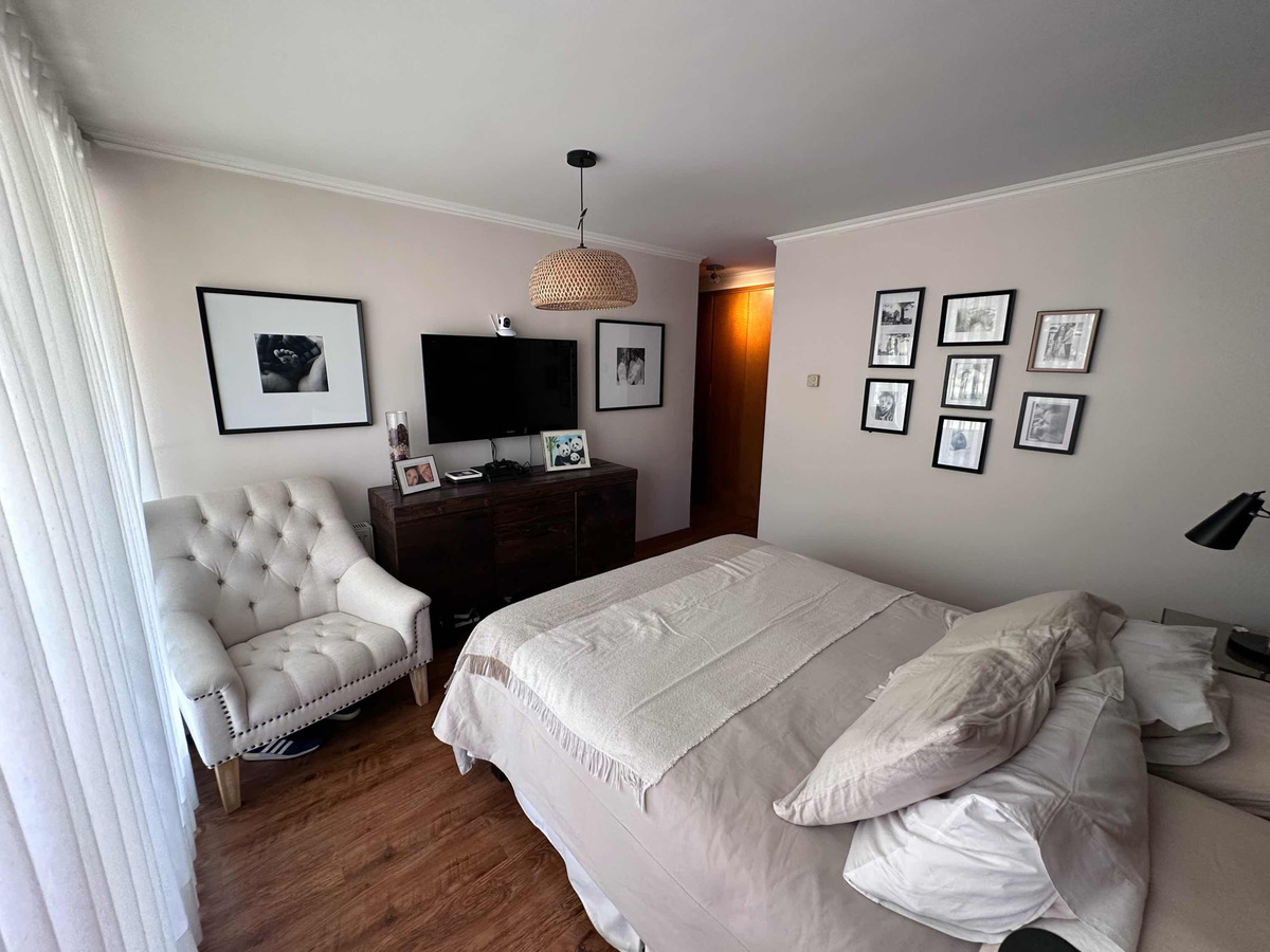 Arriendo Departamento 4D 3B 2E 1B La Llaver&iacute;a - Vitacura