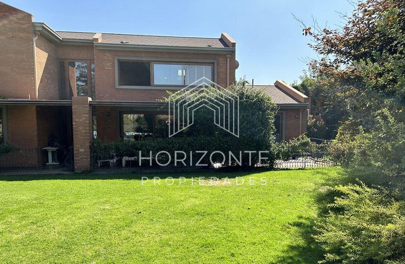 Venta Casa 5D en suite Walk-in cl&oacute;set 5B 3E 1B Los Trapenses - Lo Barnechea