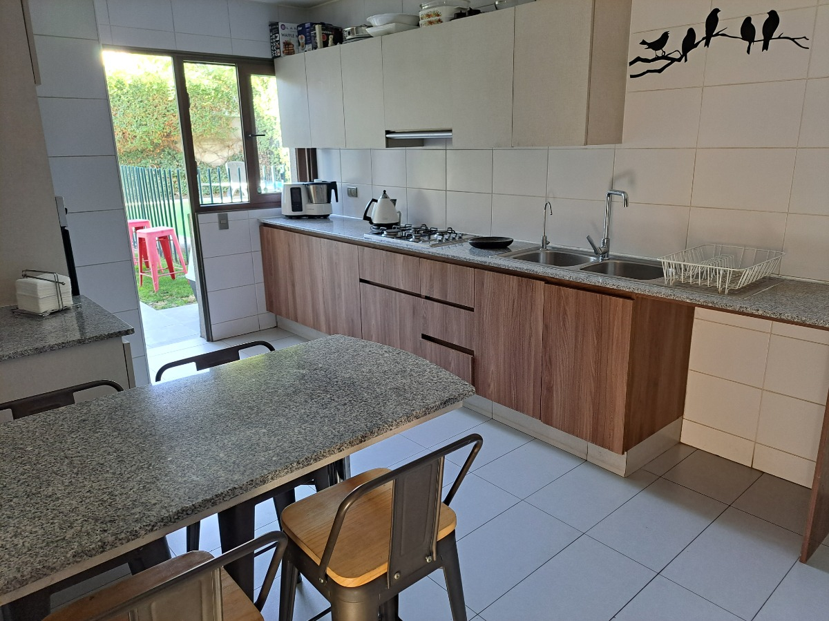 Venta Casa NO 4D en suite Walk-in cl&oacute;set 4B 2E 1B Chicureo - Colina