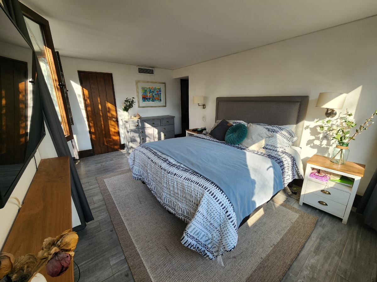 Venta Departamento O 3D en suite 2B 1E 1B Metro Tobalaba - Mall Costanera - Providencia