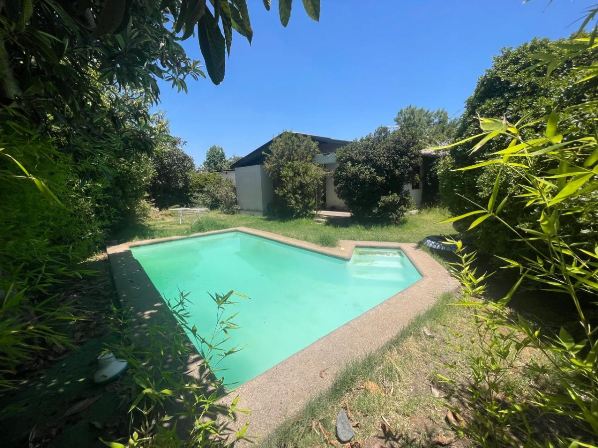 Venta Casa NOSP 4D 2B 3E 1B Metro Hernando de Magallanes - Las Condes