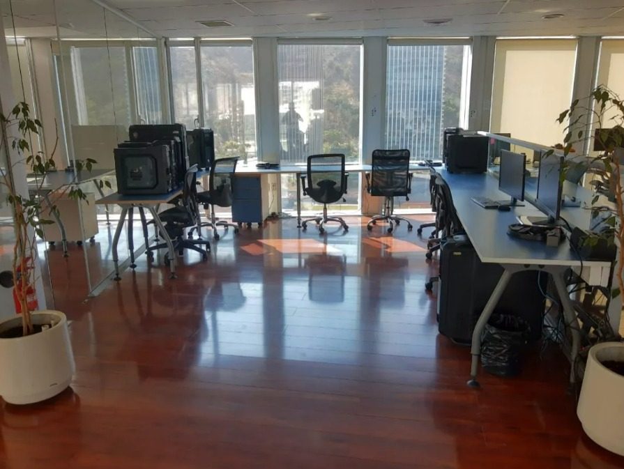 Arriendo Oficina NO 3B 3E 1B Pedro de Valdivia - Providencia