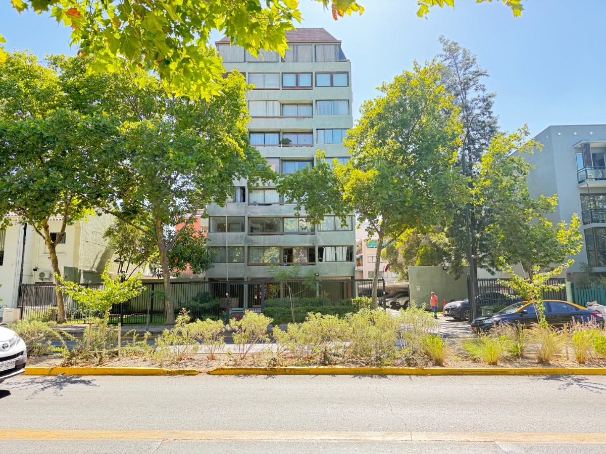 Venta Departamento O 4D en suite 3B 2E  - Providencia