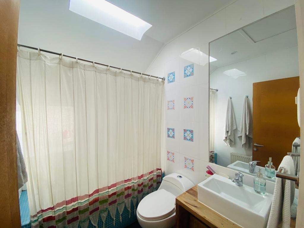 Venta Casa NO 4D 3B 2E 1B Estoril - Las Condes